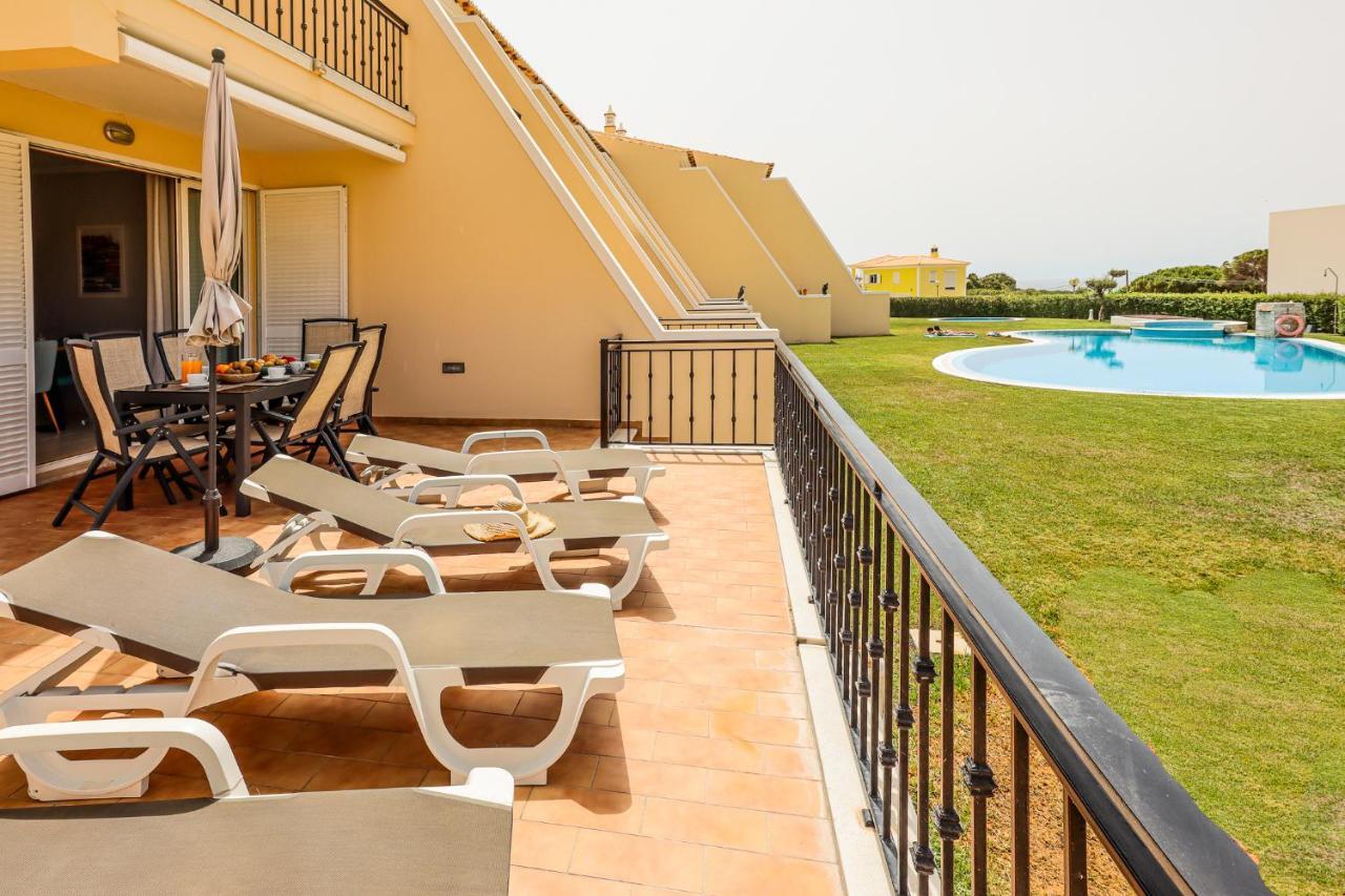 House J Sao Rafael - By Bedzy Βίλα Αλμπουφέιρα Εξωτερικό φωτογραφία